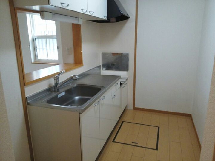 ワイズ コンフォートのキッチン