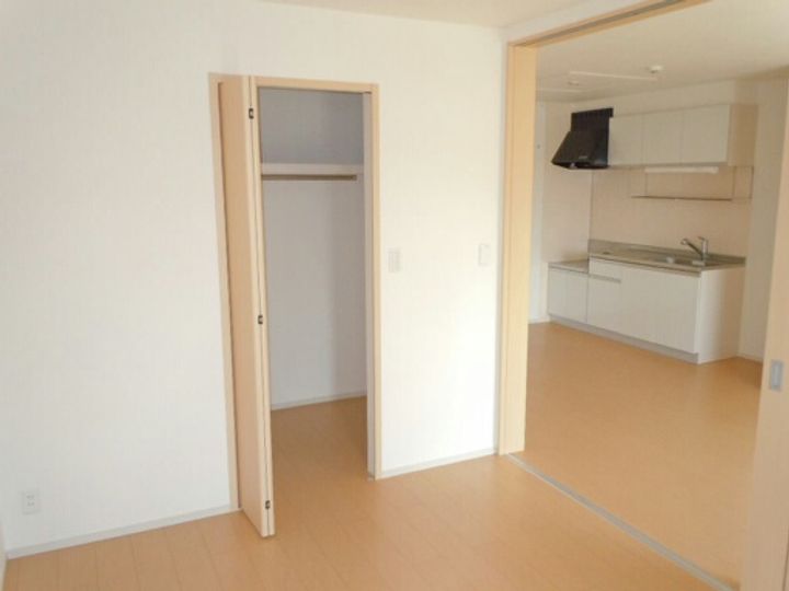 ピアッツァ・プリートBの居間