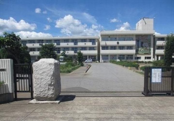 ピアッツァ・プリートBの周辺