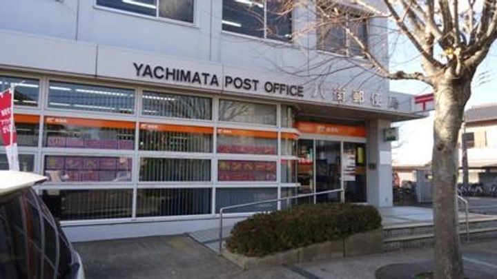 エイト・アヴェニューの周辺