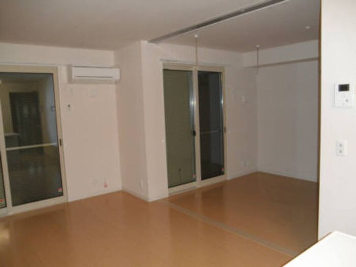 アルシオネの居間