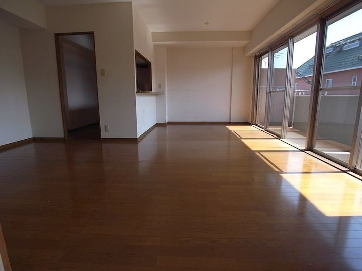 ソアール八千代中央Ⅲの居間