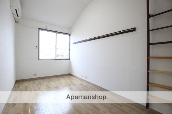 サンセール陽光Aの居間