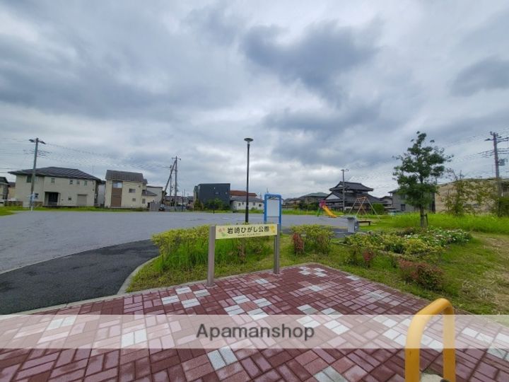 グランデュール斉藤の周辺