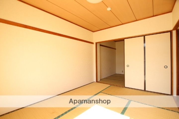 ファッションハイツの内装