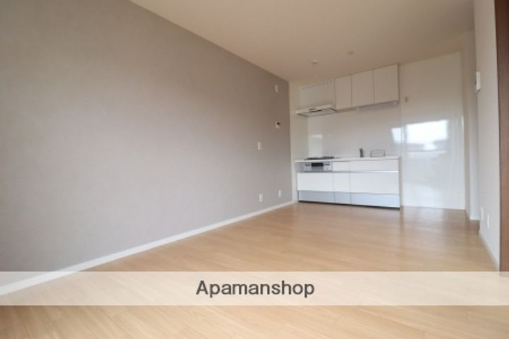 千葉県千葉市緑区おゆみ野南6丁目の賃貸アパートの居間