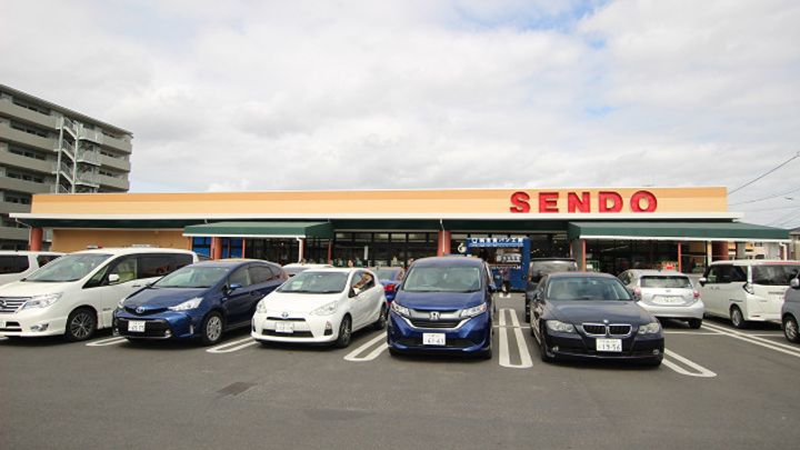 ハイランドBの周辺