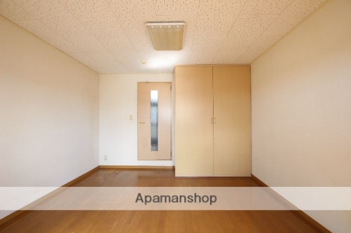 彩雅の内装