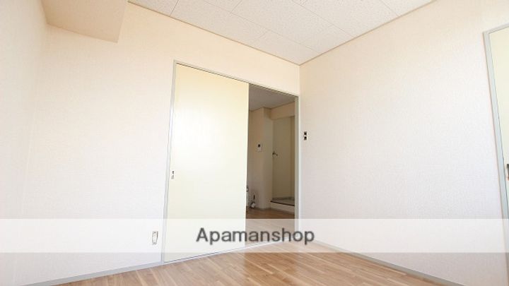 スカイハイツ池田 Aの内装