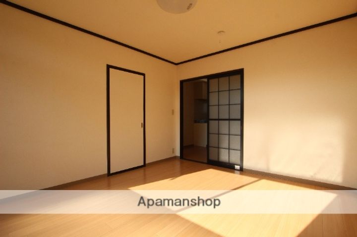 ギオンハイツ Eの内装