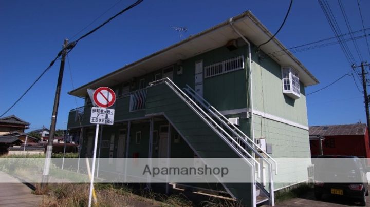 エステートグリーンピア102の外観