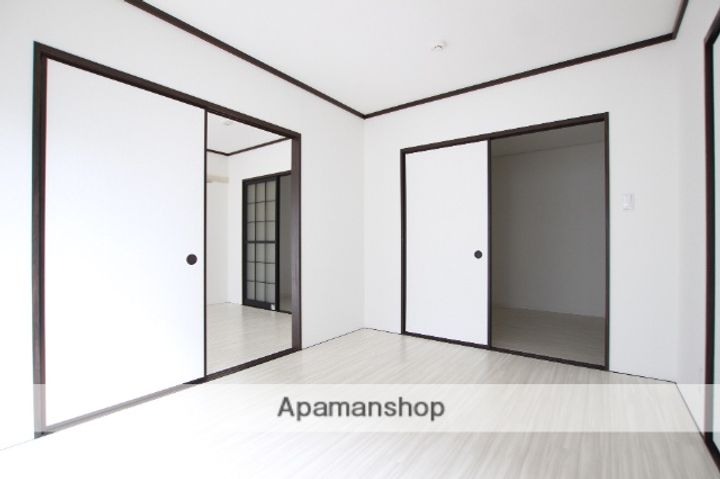 ガーデンハイツA1-2の内装