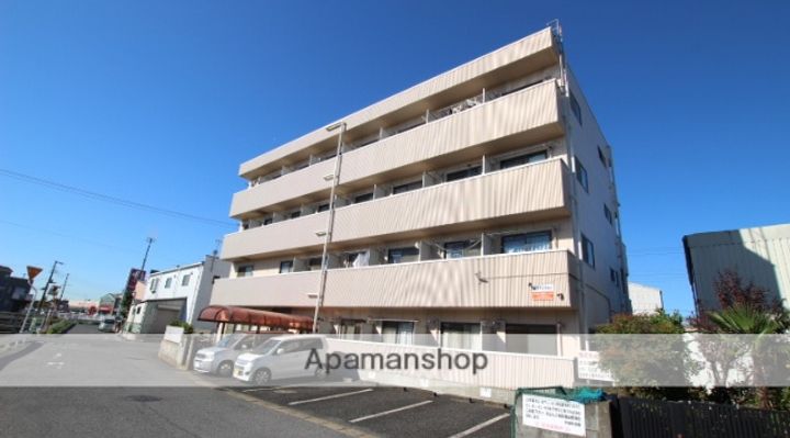 関吉マンション105の外観