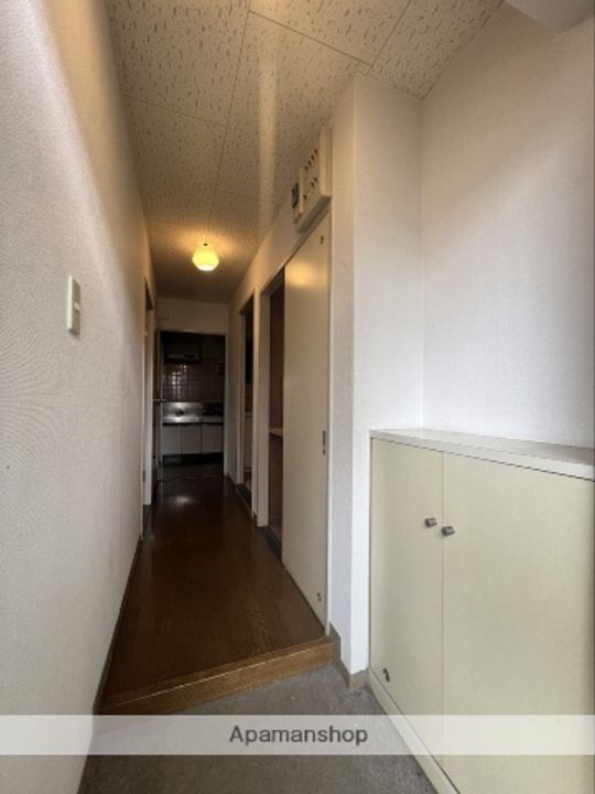 ビュープラザ205の玄関