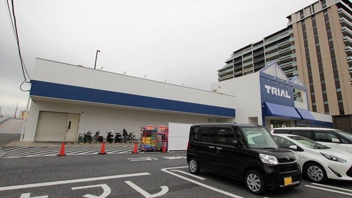 メゾン セリーズの周辺