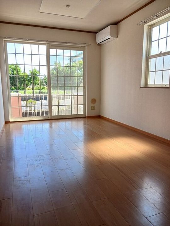 アヴニールⅡの居間