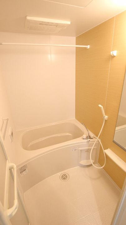 サンライズの風呂