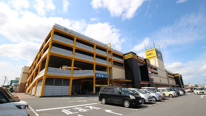 オリエンタルコートの周辺