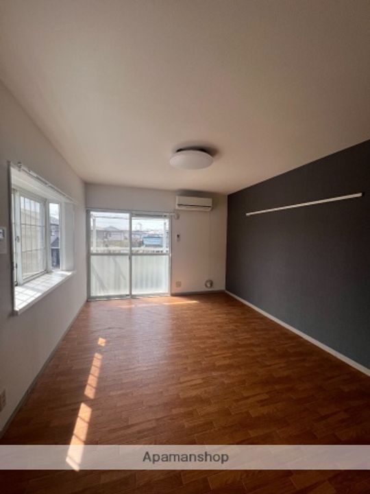 メゾン・ド・浅野Ⅱの居間