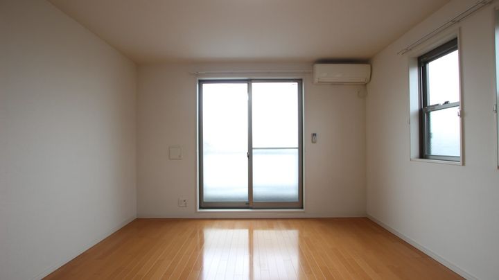 リブリ・パーシモンの内装