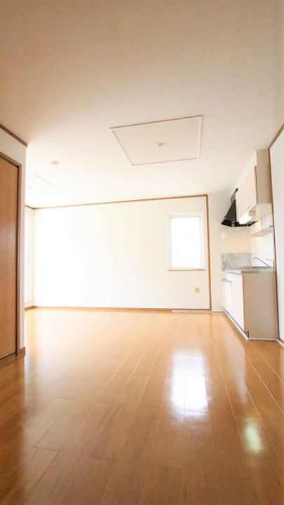 キングパレス Iの内装