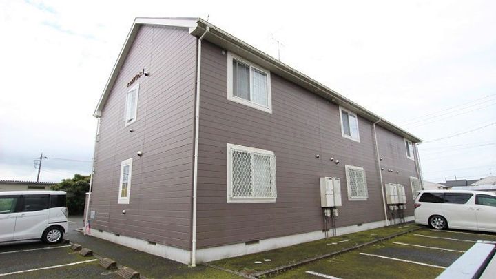 キングパレス Iの外観