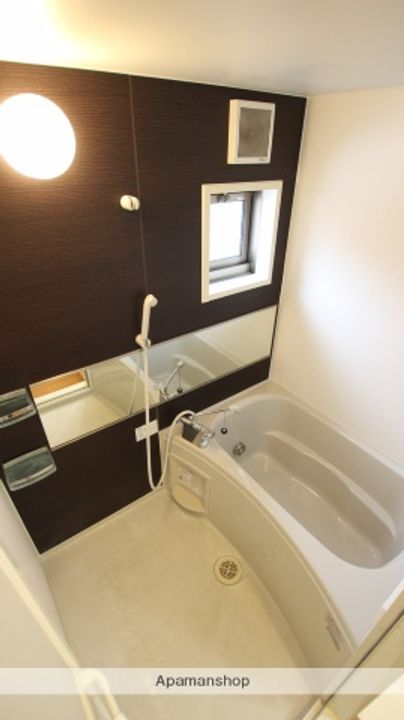 カーサ楠の木B201の風呂