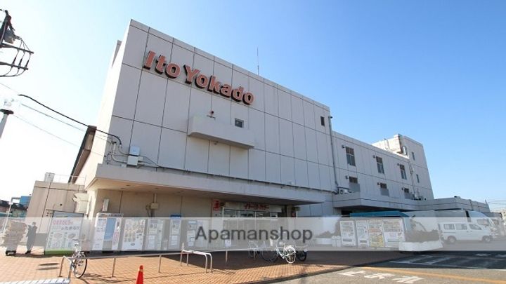 ラ・フェリーチェの周辺