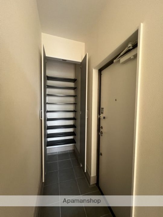 パークヴィラ上中里の玄関