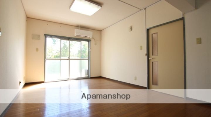 レインボーハウス勾当水4号棟405の内装