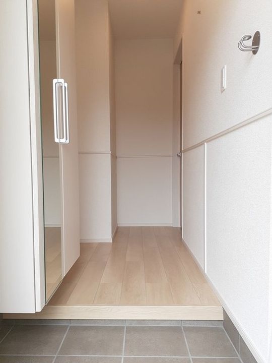 メゾン ドゥイエットの玄関