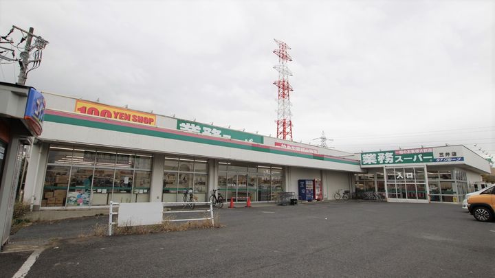 メゾンドールの周辺
