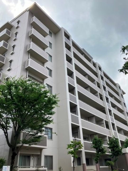 おゆみ野パークハウス参番館の外観