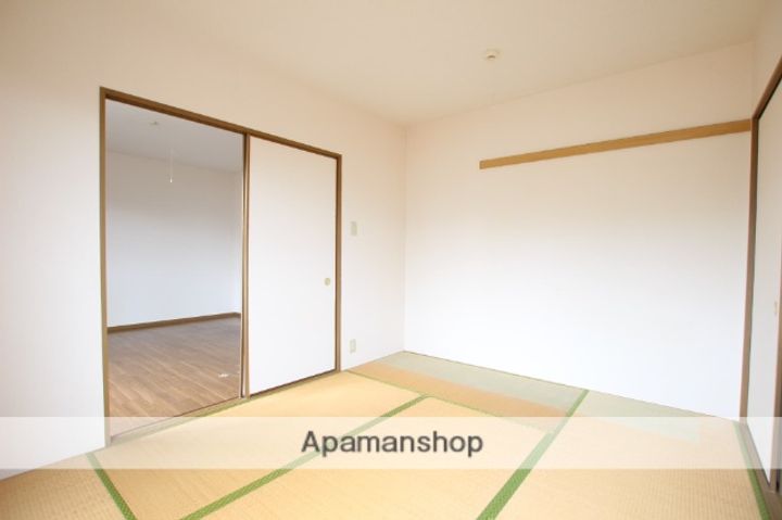 ロイヤルコート鷲巣弐番館の内装