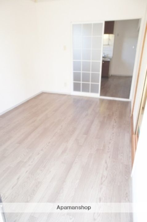 メゾンクレールCの内装