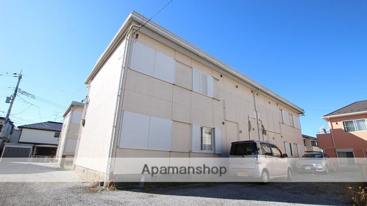 ガーデンハイツC棟102の外観