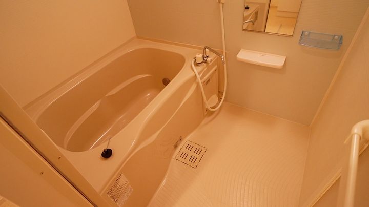 グレイスメゾンDの風呂