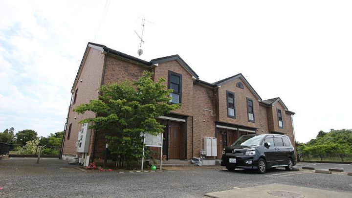 セブンアクロスの外観