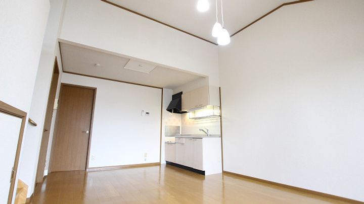 アヴニールⅢの内装