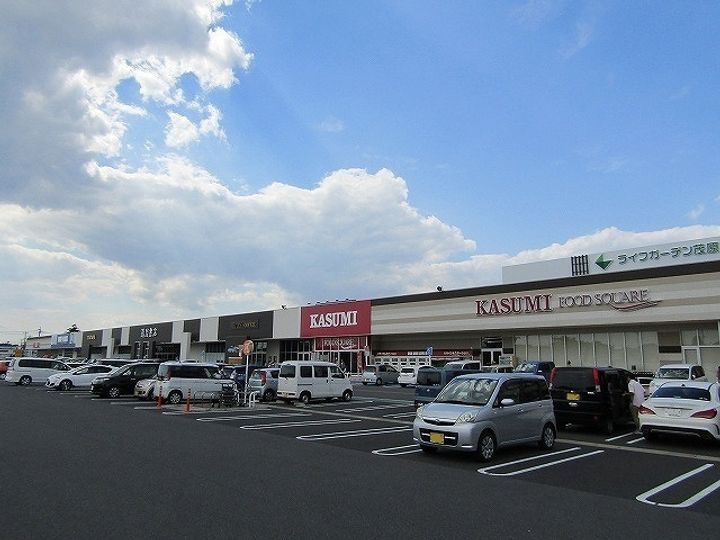 ポピュレール Bの周辺