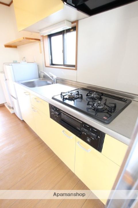 サンヴェール下永吉のキッチン