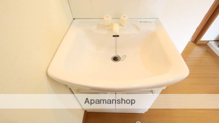 サンヴェール下永吉の内装