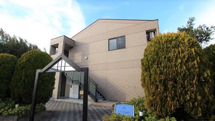 ル・シェモアの外観