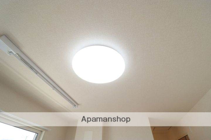 千葉県千葉市中央区千葉寺町の賃貸アパートの内装