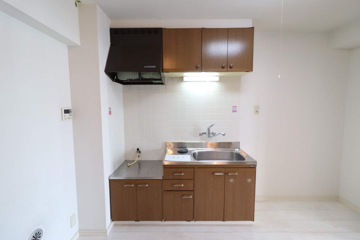 千葉県木更津市朝日1丁目の賃貸マンションのキッチン