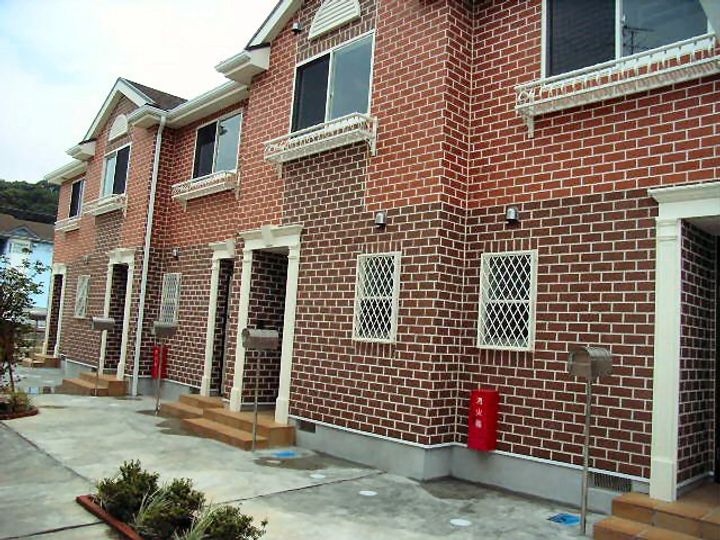 シャレー桜井新町A棟A-1の外観