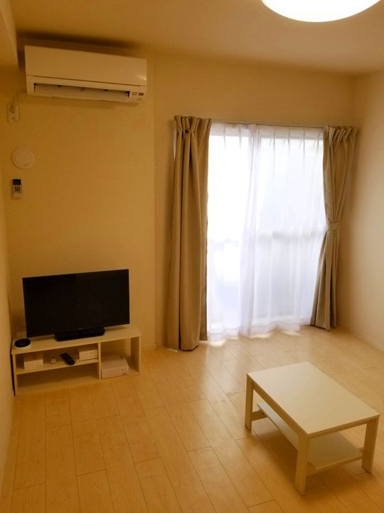 ミランダアヴェニールの居間