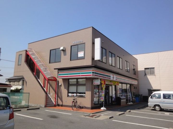 イノベスタの周辺