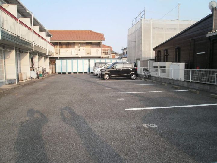 千葉県木更津市請西4丁目の賃貸アパートの外観