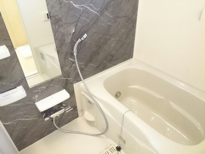 アバンツァートの風呂